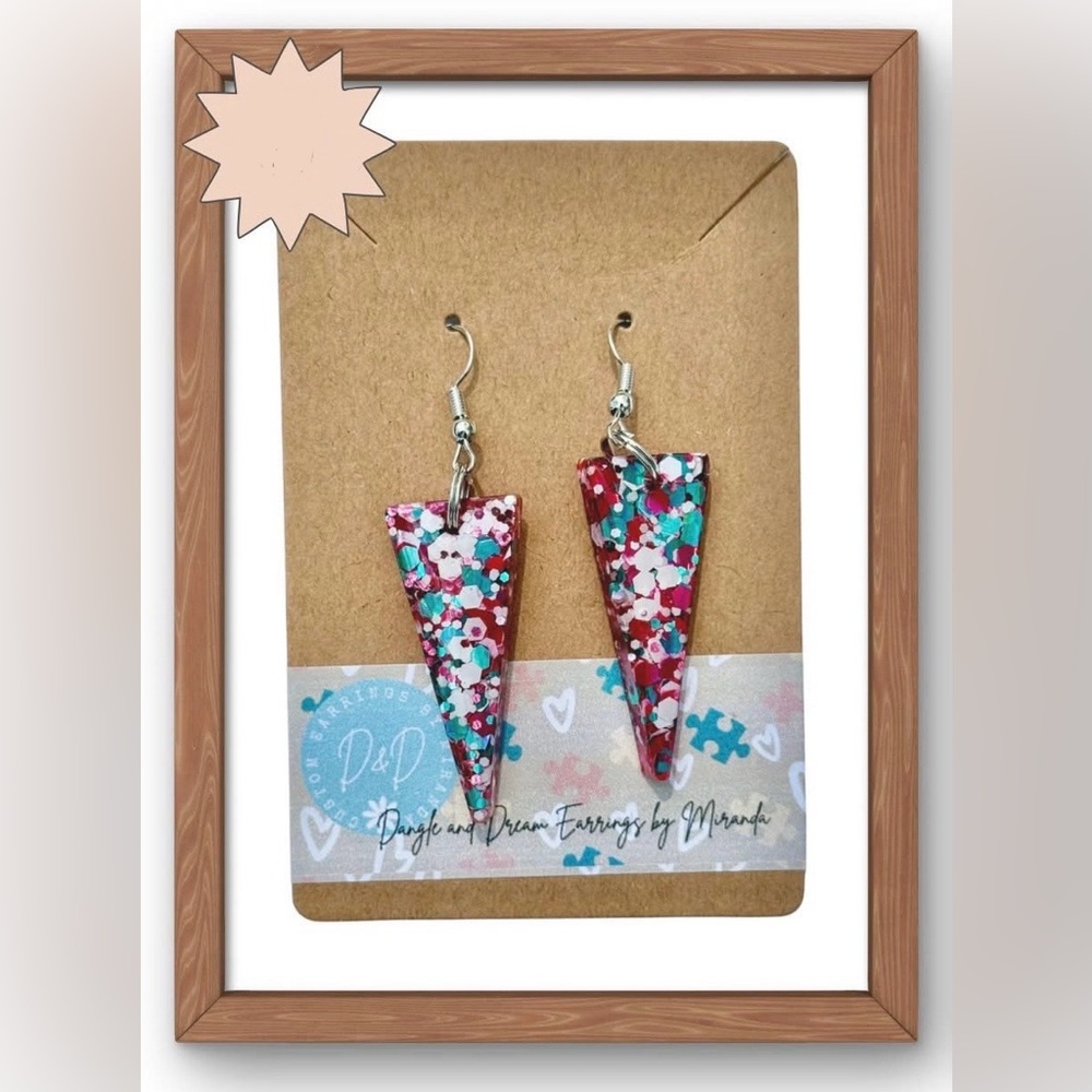 Colorful Triangle Earrings

🌸🌟🌟Bundle Discounts Available🌟🌟🌸